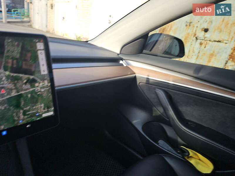 Седан Tesla Model 3 2018 в Днепре