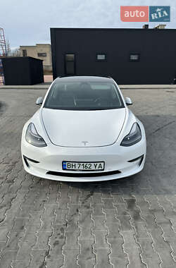 Седан Tesla Model 3 2021 в Одесі