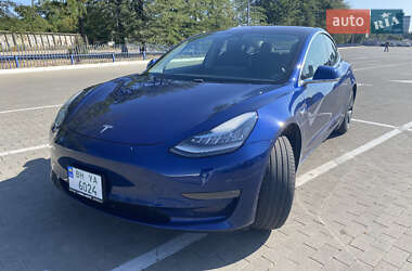 Седан Tesla Model 3 2018 в Одесі