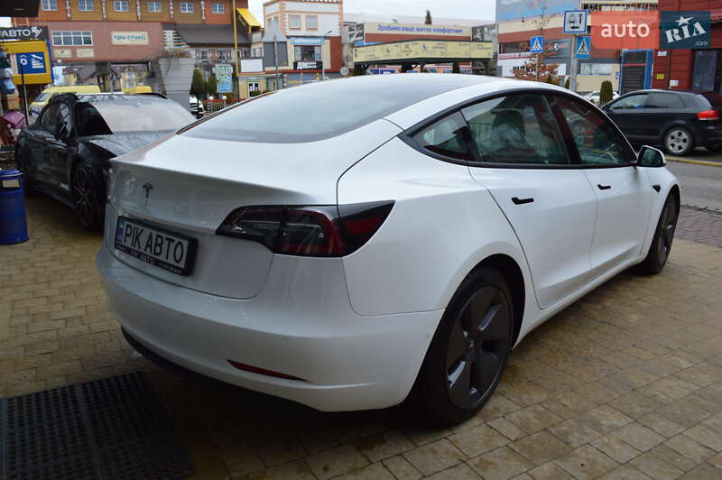 Седан Tesla Model 3 2022 в Львові фото 3 Седан Tesla Model 3 2022 в Львові
