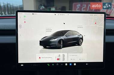 Седан Tesla Model 3 2024 в Луцьку