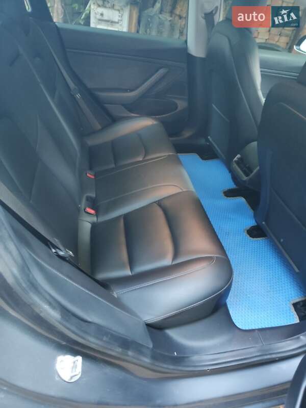 Седан Tesla Model 3 2018 в Харкові