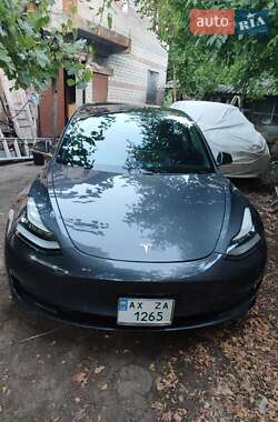 Седан Tesla Model 3 2018 в 