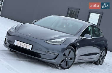 Седан Tesla Model 3 2019 в Тернополі