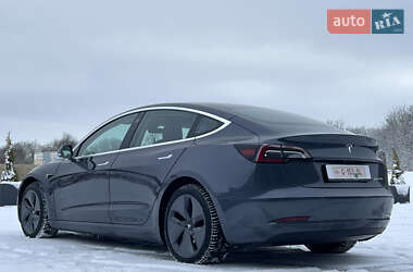 Седан Tesla Model 3 2019 в Тернополі