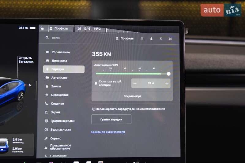 Седан Tesla Model 3 2024 в Луцьку
