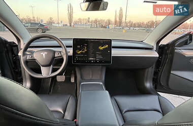 Седан Tesla Model 3 2022 в Одессе