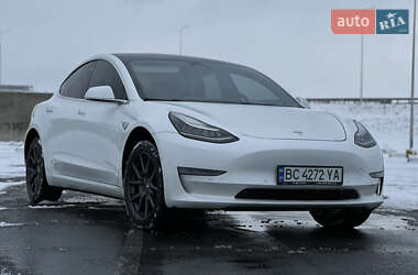 Седан Tesla Model 3 2018 в 