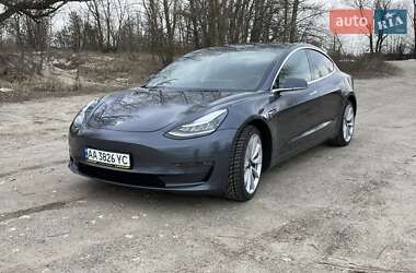 Седан Tesla Model 3 2019 в Києві