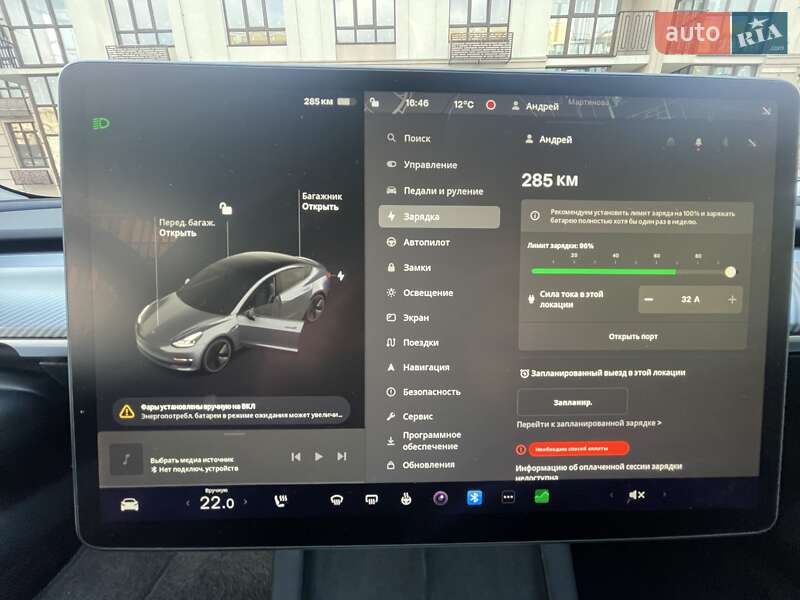 Седан Tesla Model 3 2022 в Киеве
