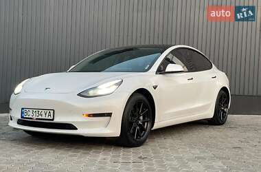 Седан Tesla Model 3 2019 в Тернополе