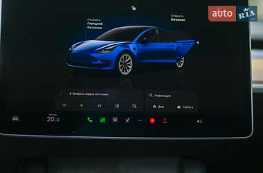 Седан Tesla Model 3 2022 в Ивано-Франковске