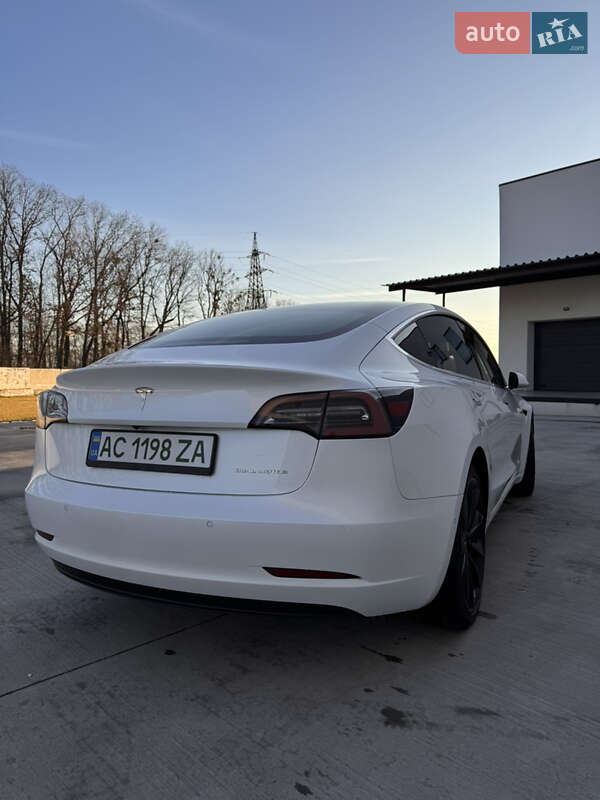 Седан Tesla Model 3 2019 в Луцьку фото 8 Седан Tesla Model 3 2019 в Луцьку