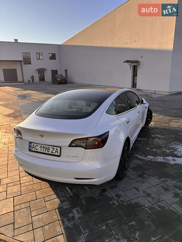 Седан Tesla Model 3 2019 в Луцьку фото 9 Седан Tesla Model 3 2019 в Луцьку