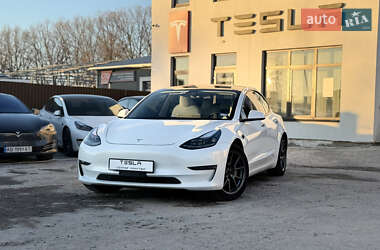 Седан Tesla Model 3 2021 в Вінниці