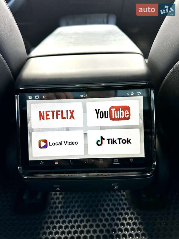 Седан Tesla Model 3 2022 в Киеве фото 17 Седан Tesla Model 3 2022 в Киеве