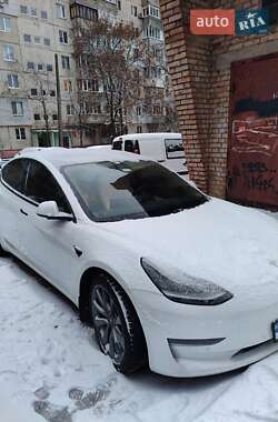 Седан Tesla Model 3 2019 в Киеве