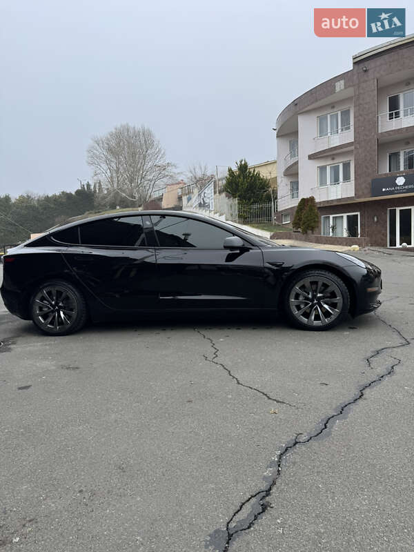 Седан Tesla Model 3 2021 в Одесі