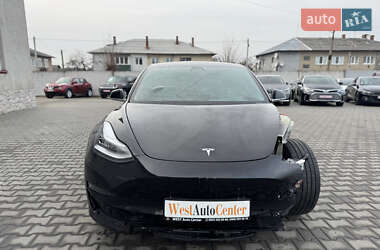 Седан Tesla Model 3 2019 в 
