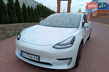 Седан Tesla Model 3 2020 в Вінниці