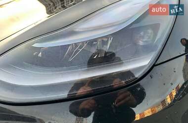 Седан Tesla Model 3 2018 в 