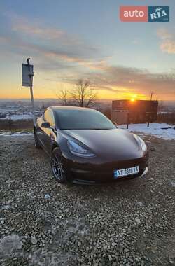 Седан Tesla Model 3 2019 в Богородчанах