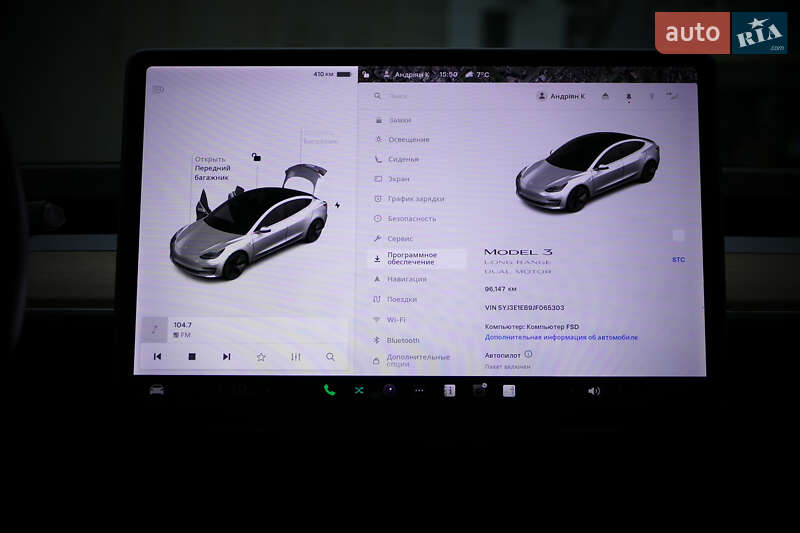 Седан Tesla Model 3 2018 в Львове