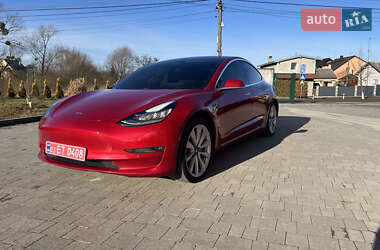 Седан Tesla Model 3 2018 в 