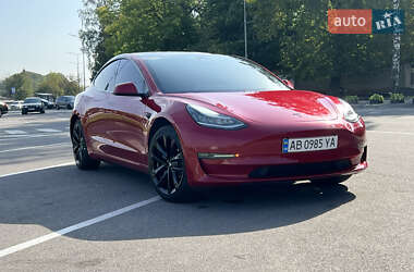 Седан Tesla Model 3 2020 в Виннице