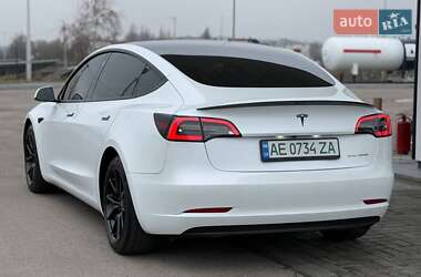 Седан Tesla Model 3 2020 в Дніпрі