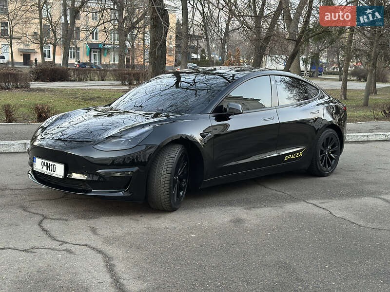 Седан Tesla Model 3 2021 в Белой Церкви