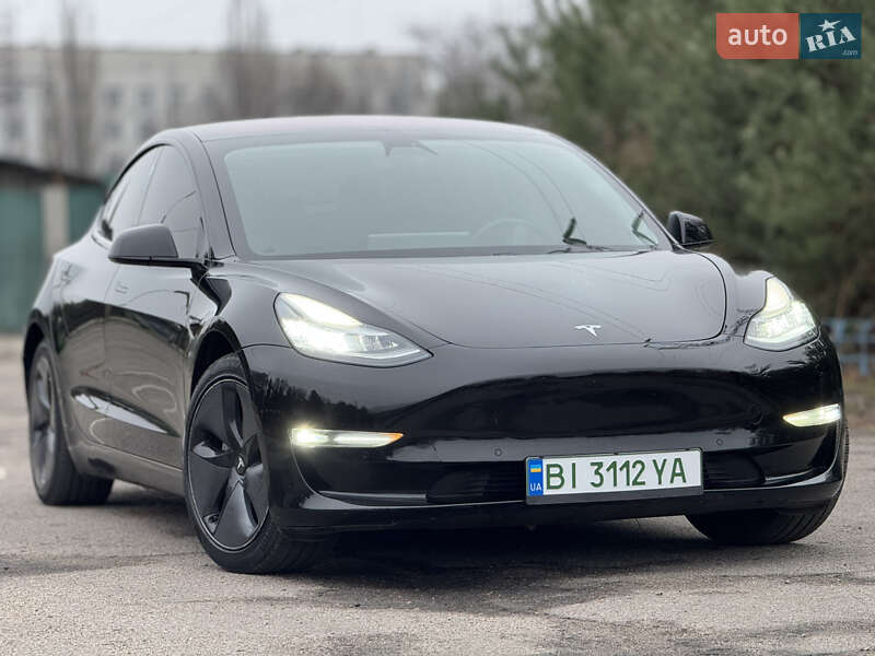 Седан Tesla Model 3 2019 в Кременчуге