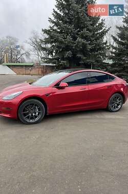 Седан Tesla Model 3 2021 в Днепре