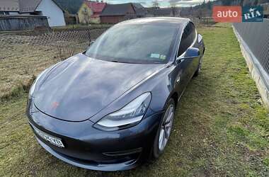 Седан Tesla Model 3 2019 в 