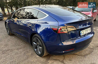 Седан Tesla Model 3 2020 в Черновцах