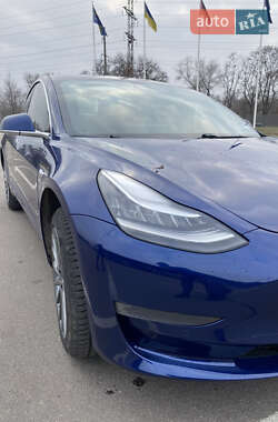 Седан Tesla Model 3 2020 в Запорожье