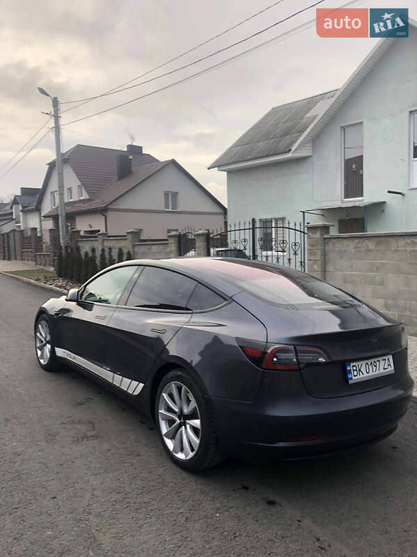 Седан Tesla Model 3 2018 в Ровно фото 2 Седан Tesla Model 3 2018 в Ровно