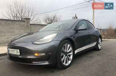 Седан Tesla Model 3 2018 в 