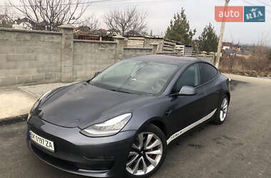 Седан Tesla Model 3 2018 в 