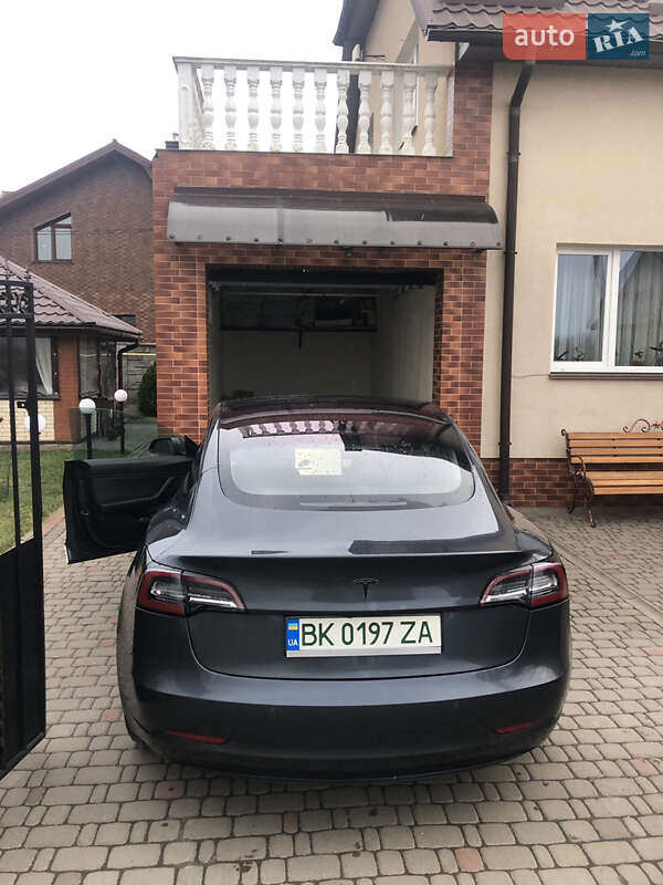 Седан Tesla Model 3 2018 в Ровно фото 20 Седан Tesla Model 3 2018 в Ровно