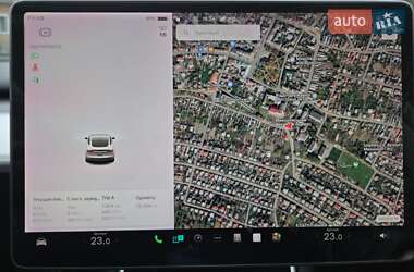 Седан Tesla Model 3 2019 в 