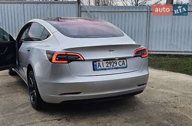 Седан Tesla Model 3 2018 в Киеве