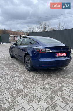 Седан Tesla Model 3 2022 в Фастове