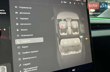 Седан Tesla Model 3 2024 в Киеве