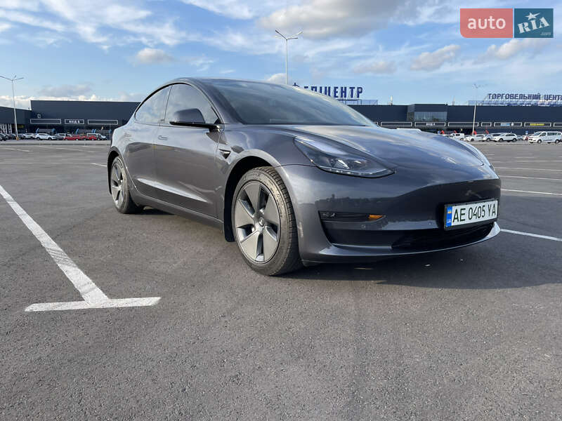 Седан Tesla Model 3 2021 в Дніпрі фото 20 Седан Tesla Model 3 2021 в Дніпрі