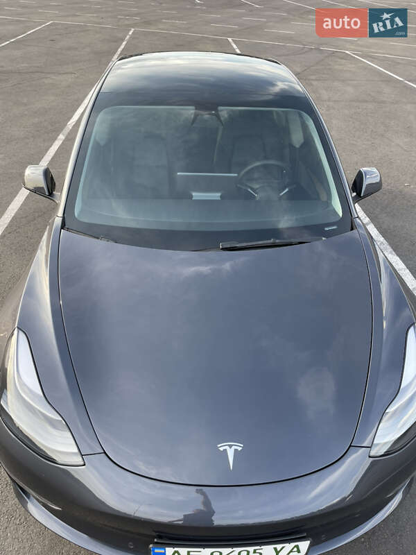 Седан Tesla Model 3 2021 в Дніпрі фото 32 Седан Tesla Model 3 2021 в Дніпрі