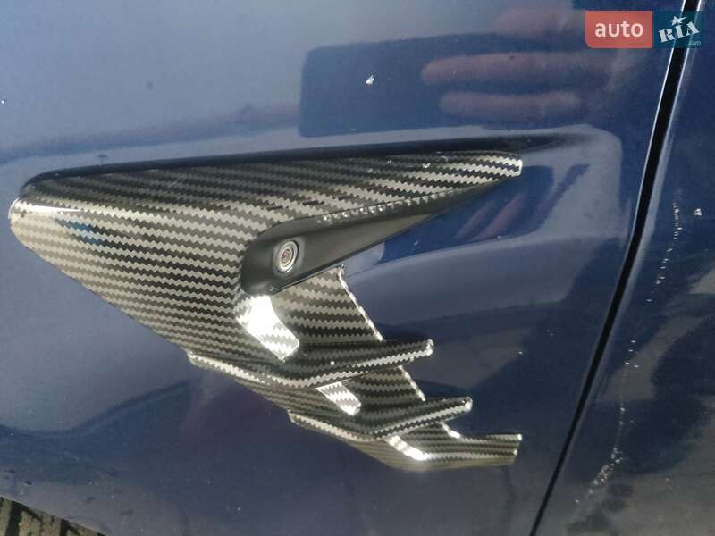 Седан Tesla Model 3 2019 в Киеве