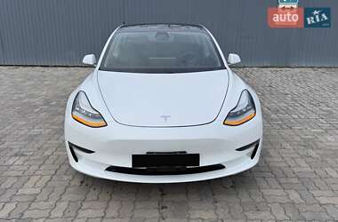 Седан Tesla Model 3 2019 в Дніпрі