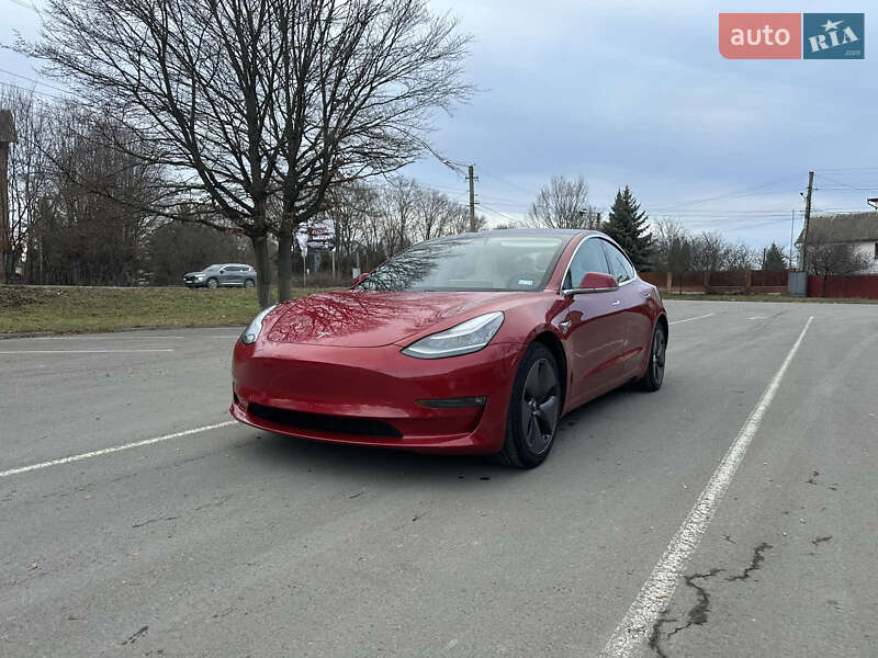 Tesla Model 3 2018