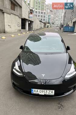 Седан Tesla Model 3 2019 в Києві